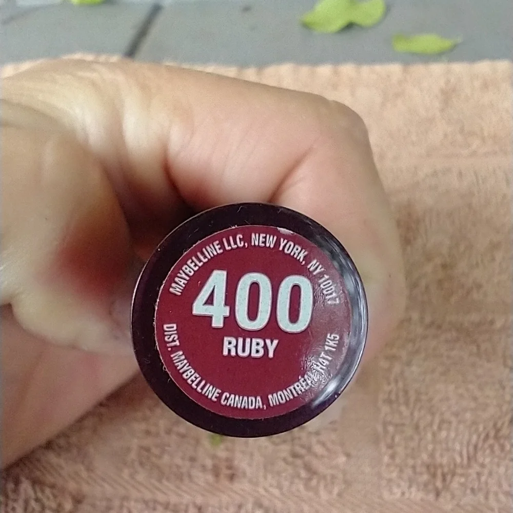 Mineral power by Maybelline 400 ruby lipstick.